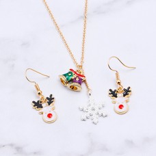 Christmas Elk Pendant Snowflake Embellished Necklace Set